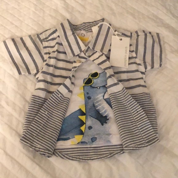 Shirt and under shirt - Picture 1 of 1